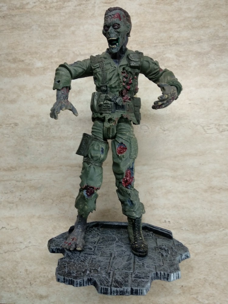 Resident Evil Code Veronica Zombie Soldier Palisades