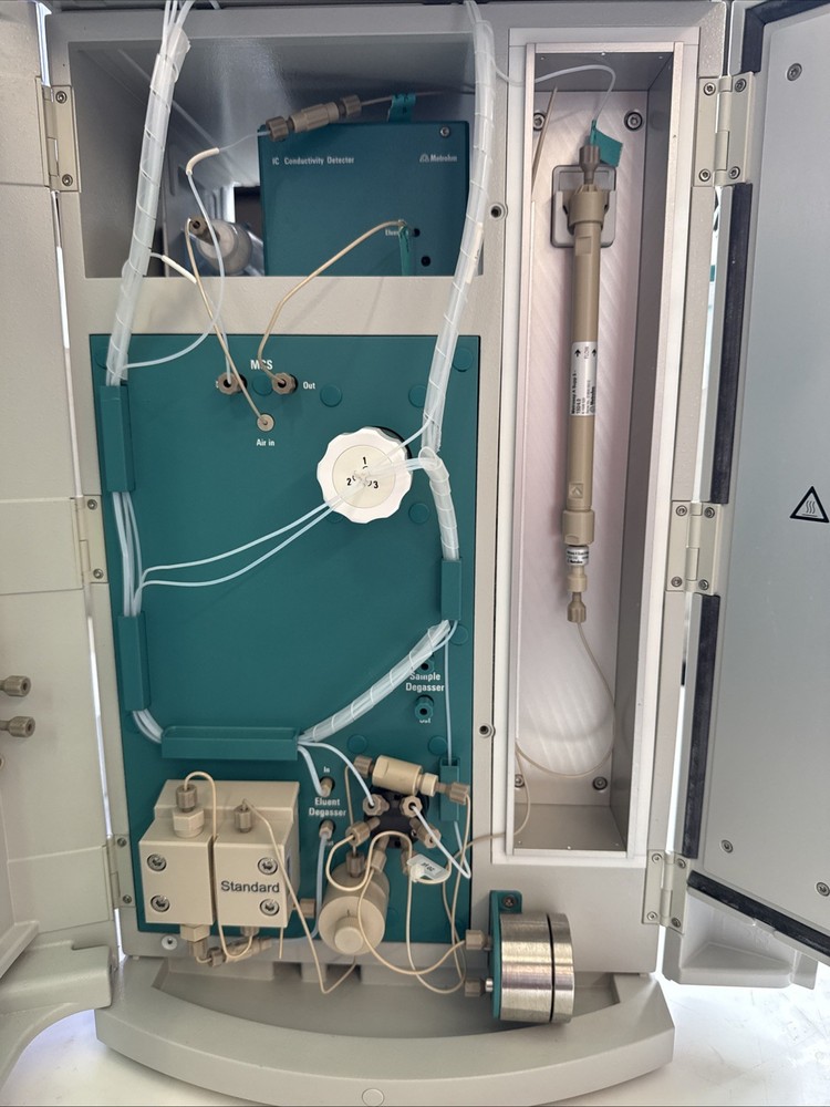 Metrohm 930 IC 858 Sample Processor Anion