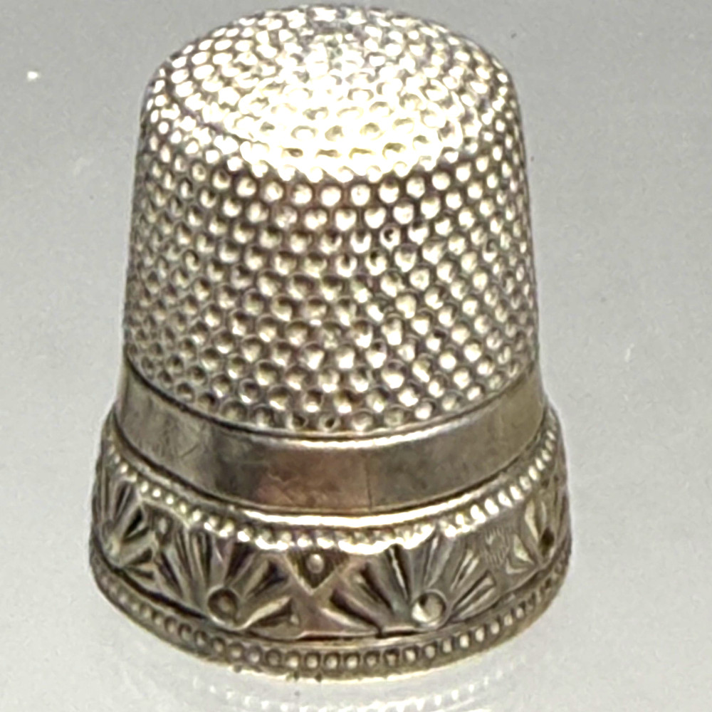 Antique Rare   Sterling Silver Thimble #9 Initialed