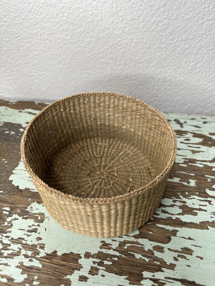 Vintage Small needlepoint top Sewing basket Container