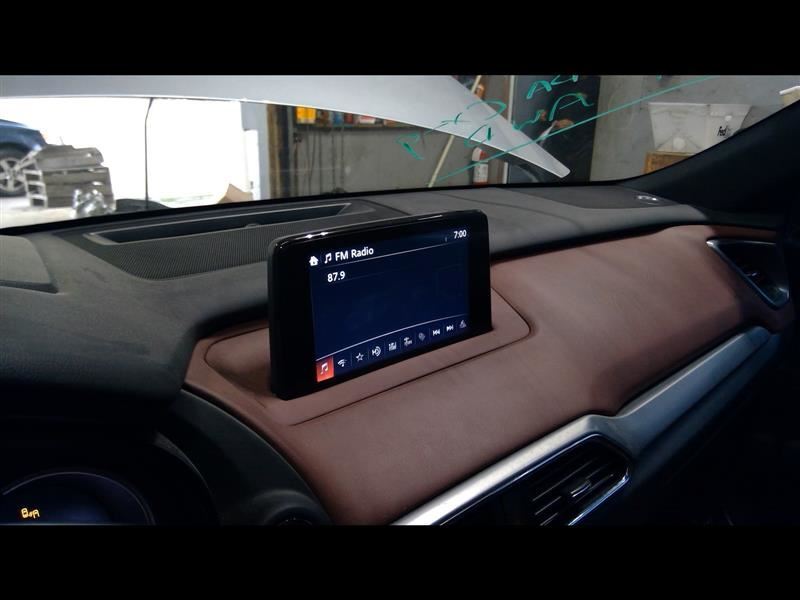 Radio Receiver AM FM CD Bluetooth 2016-2018 Mazda TK78669C0B