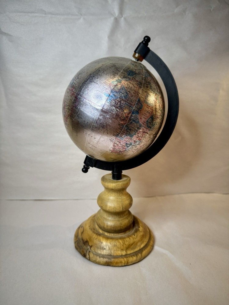 Small Desk Top World Globe