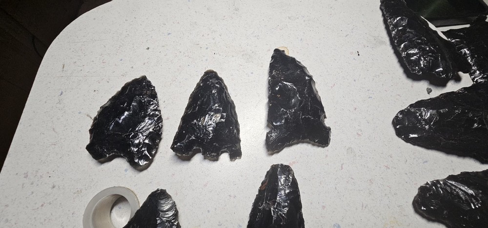 5 Hand Crafted Arrowhewds