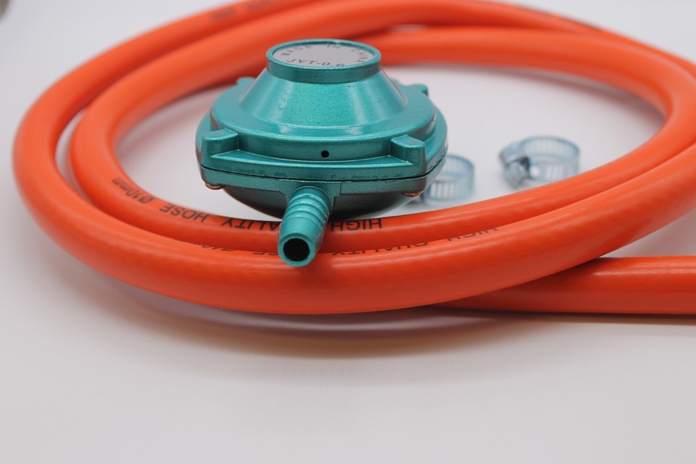 Regulator with 6" Hose BBQ 4 Regular LPG Burner
