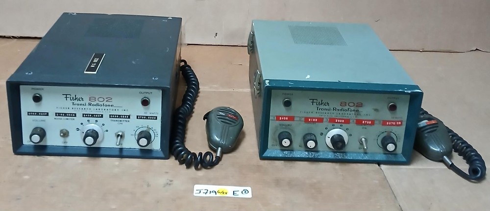 LOT OF 2 VINTAGE FISHER TRANSI-RADIOFONE WITH ORIGINAL HANDPIECES ! E