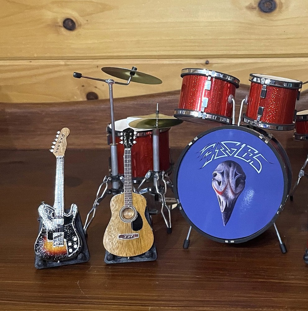 MINIATURE DRUM & GUITAR SET - EAGLES #3