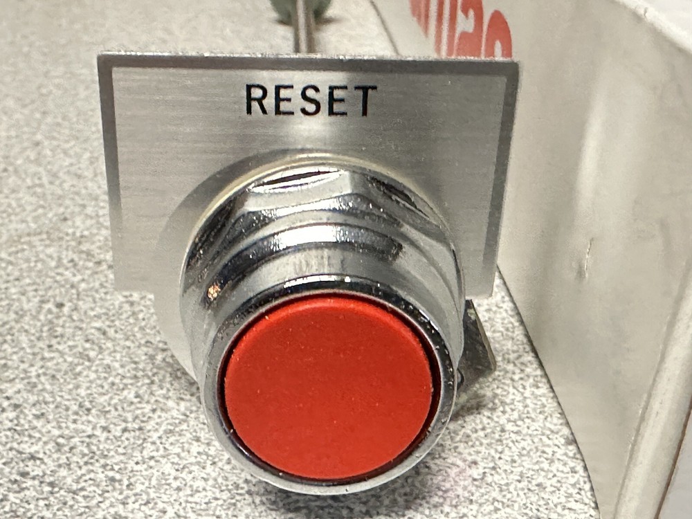 NEW FURNAS 51AAS OVERLOAD RESET OPERATOR KIT RED