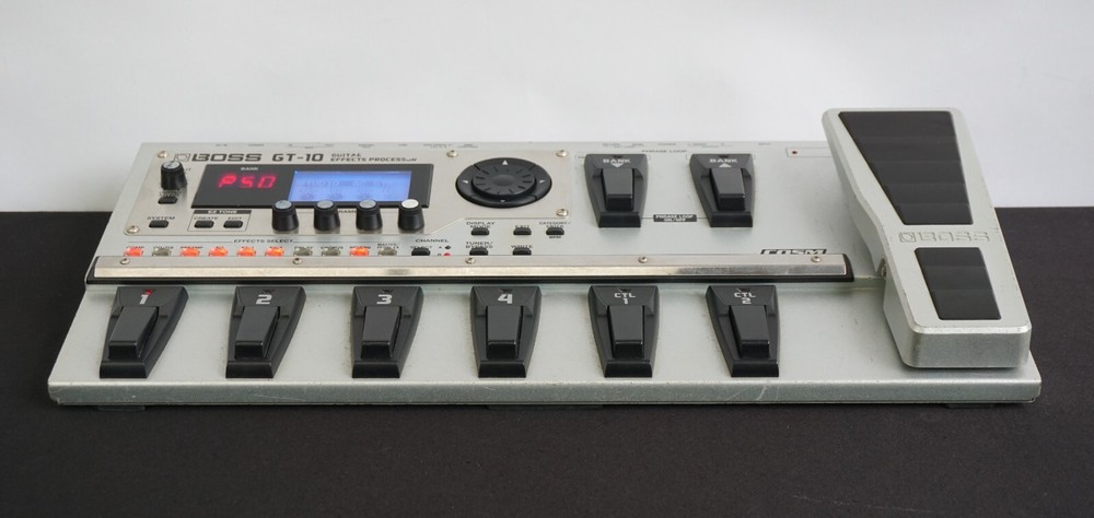 Boss GT-10 Guitar Multi Effects Processor Pedal / Floor Board