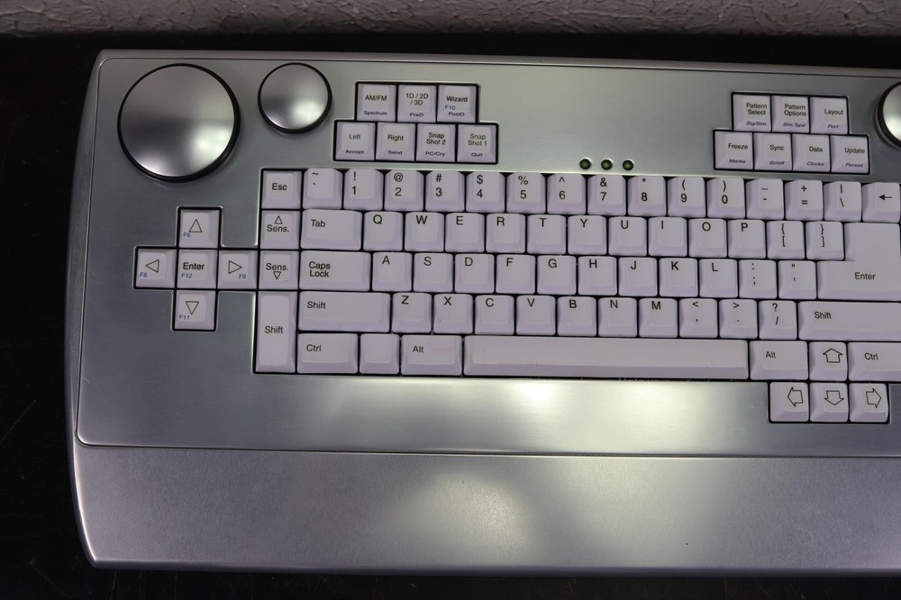 PGM Systems Silver / Aluminum Keyboard KC8001 W/ Working Knobs