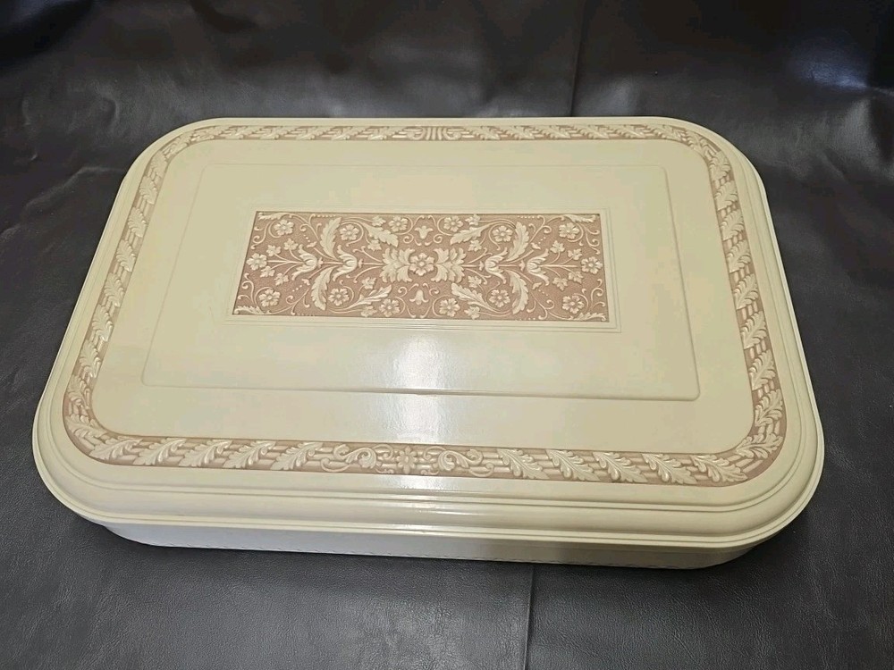 Marshall White Chicago Vintage Bakelite Silverware-Flatware Chest Ex Condition!