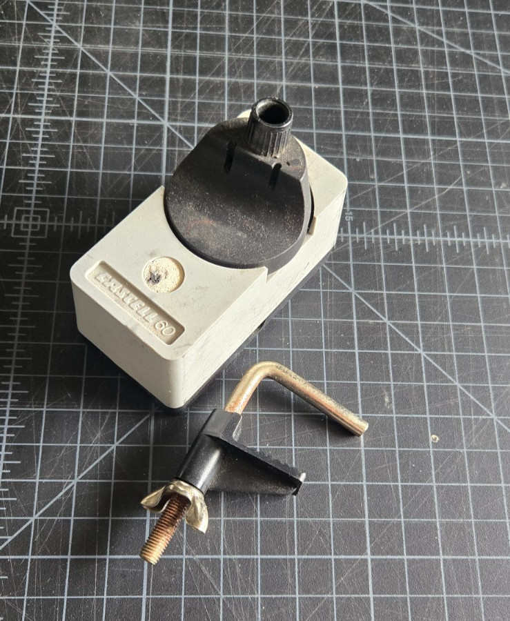 Vintage Castell 60 Lead Pointer Mechanical Drafting Pencil Sharpener
