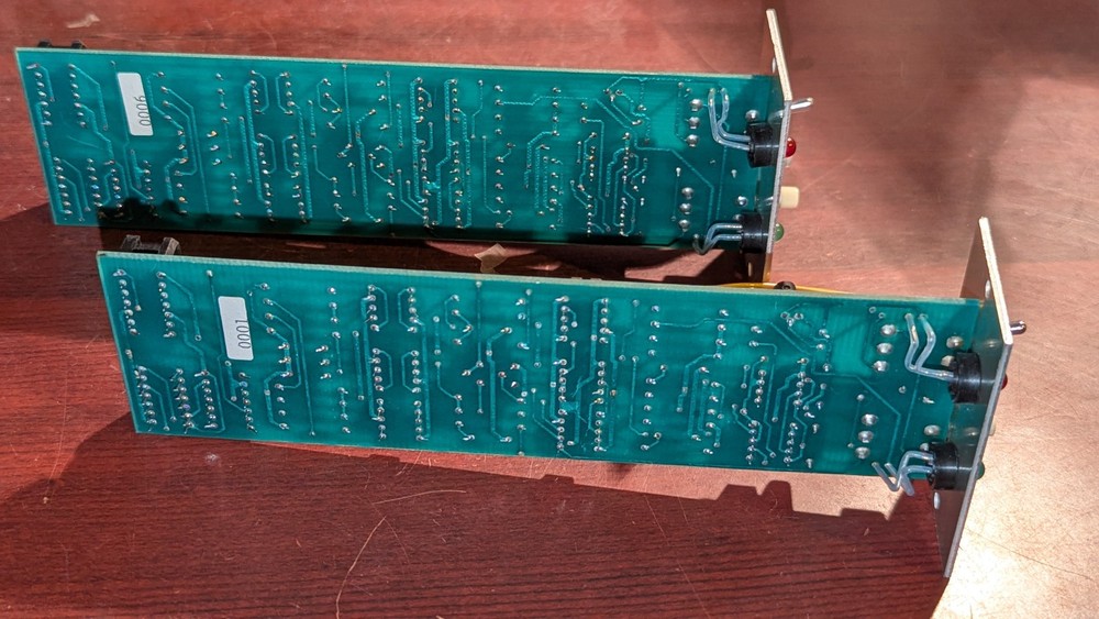 (1) Dearborn DEC-2450 HDF/STP Switch Plug-In Module NOS