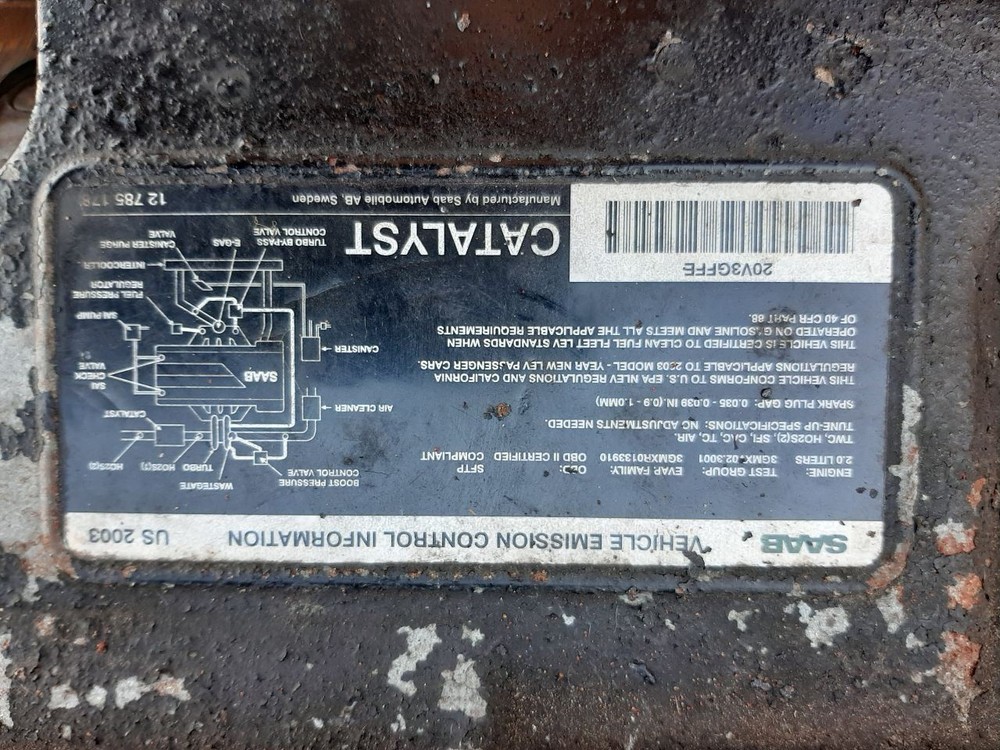 9-3 2004 High Mounted Stop Light 1068772