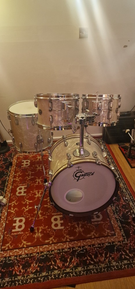 Gretsch Renown Drum Kit 18" kick drum