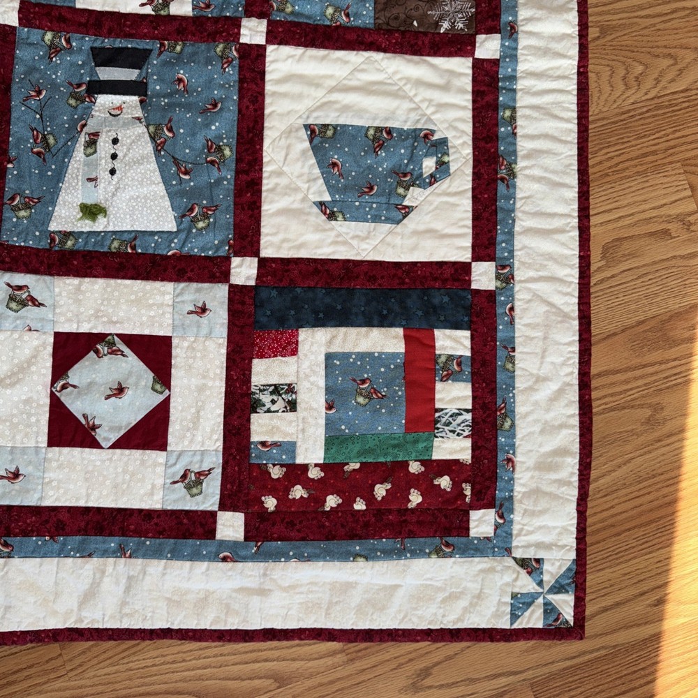 Handmade Christmas-themed Patchwork Quilt-40"by 40"