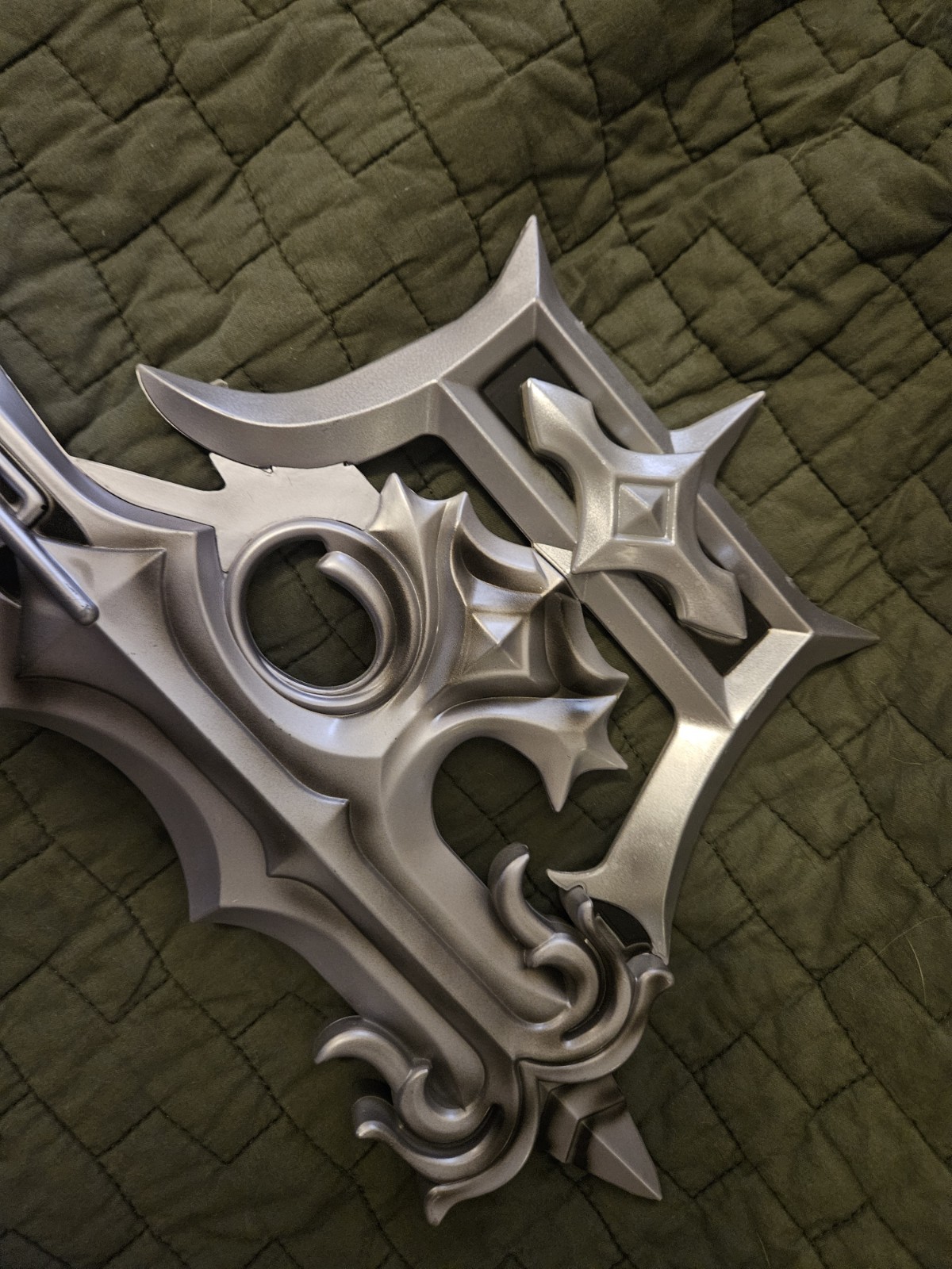 Oblivion Keyblade - Kingdom Hearts - Disney Officially Licensed Cosplay Replica