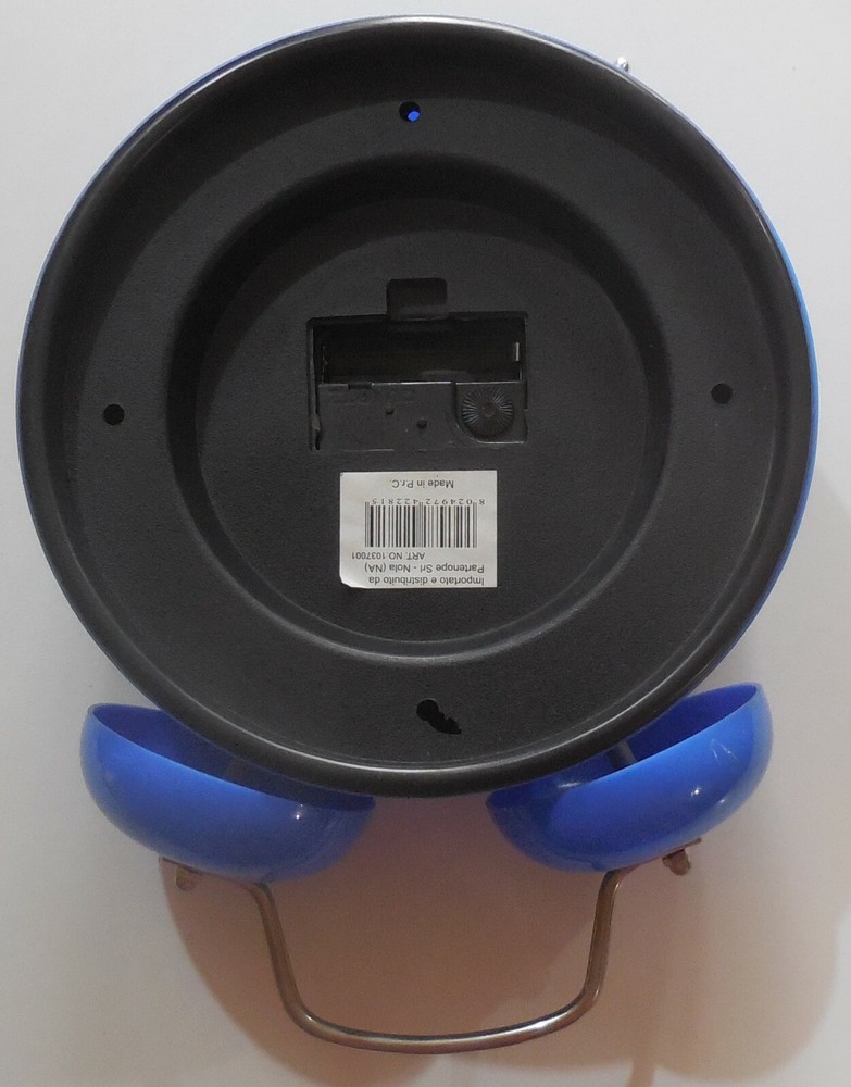 LARGE PLASTIC CLOCK DESIGN STYLE ALARM CLOCK
