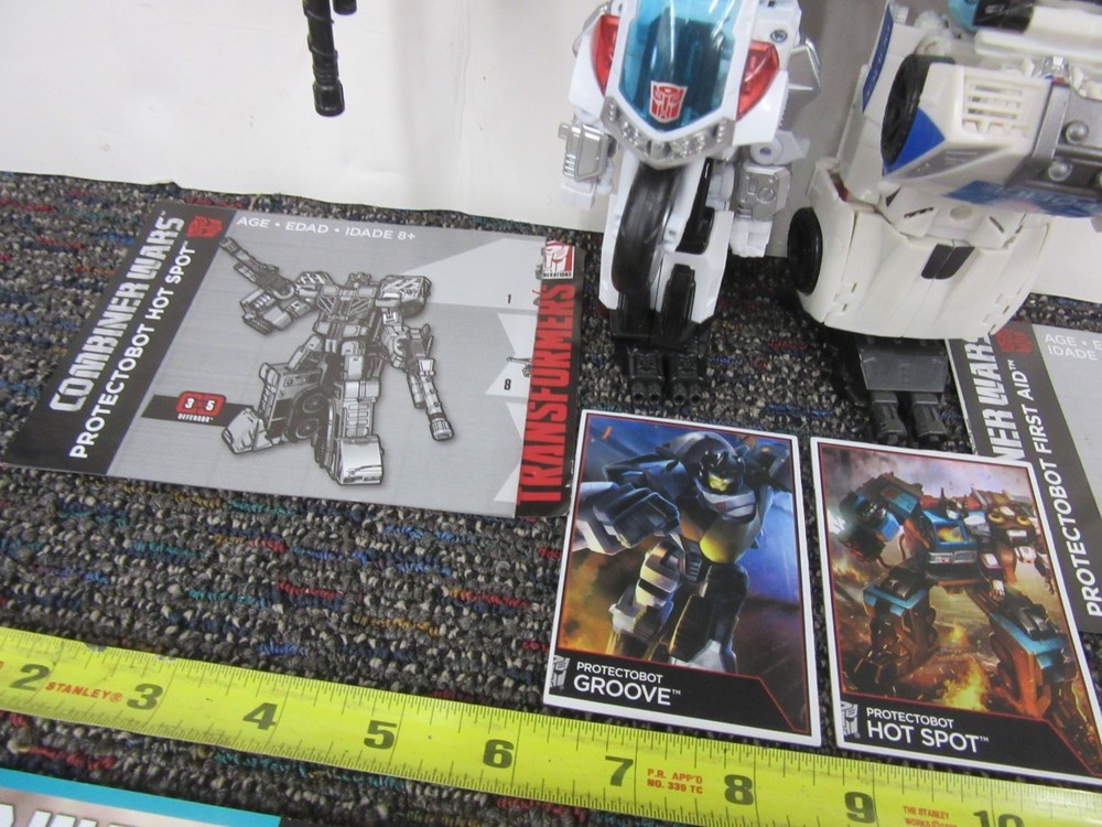 Combiner Wars Transformers Defensor Protectobot 2014 Generations upgrade kit etc