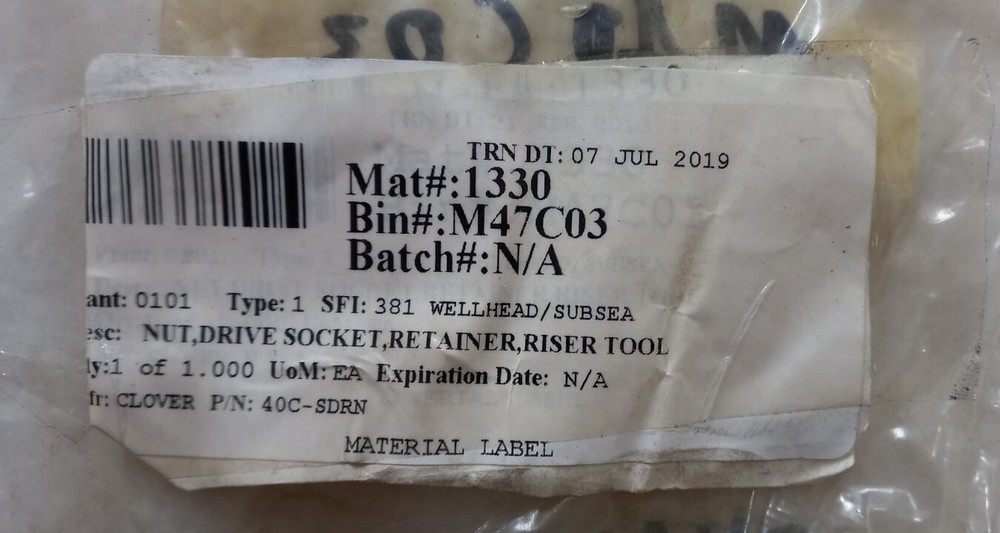 CLOVER NUT DRIVE SOCKET RETAINER P/N: 40C-SDRN