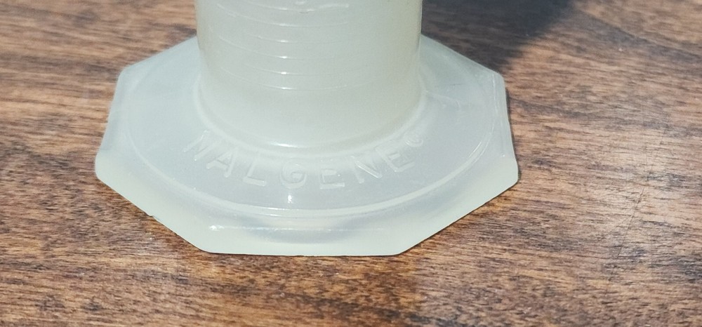 NALGENE Plastic Polypropylene 25mL TC/TD Graduated Cylinder Hex Base USA