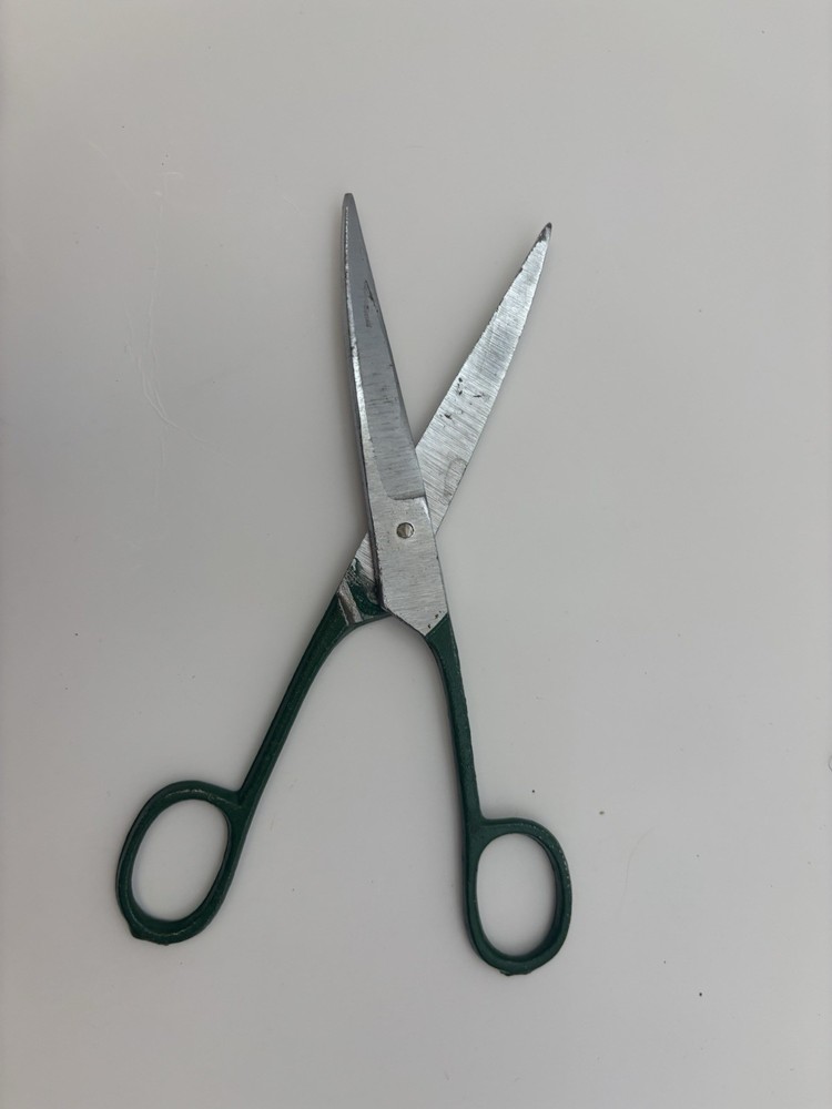 Vintage 7 Inch Scissors Green Sharp
