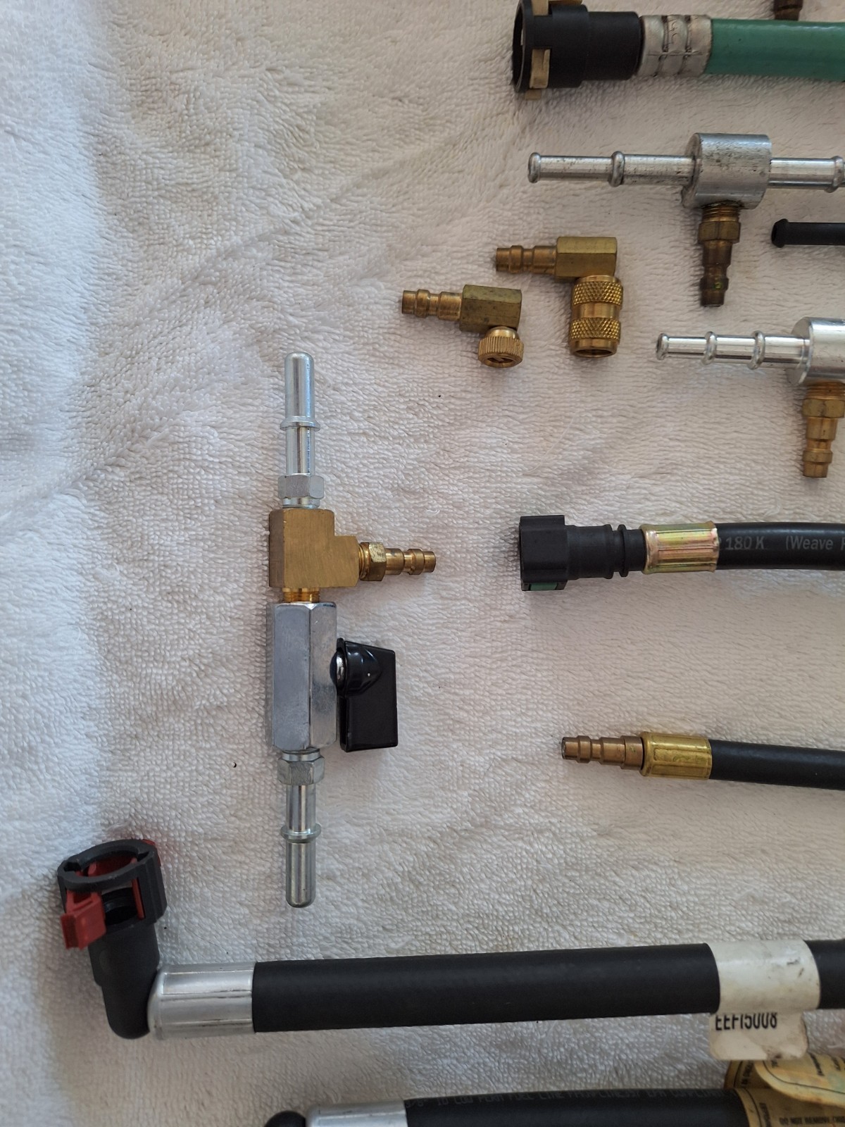 Snap-On Tools Fuel Injection Pressure Gauge Tester Set Plus Extras. EEFI500CORE