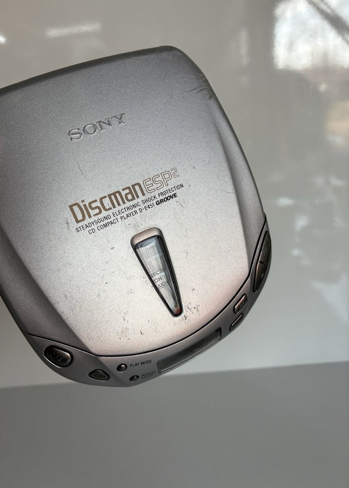 Sony Discman D-E401 Groove CD Player ESP2 Silver - TESTED WORKS