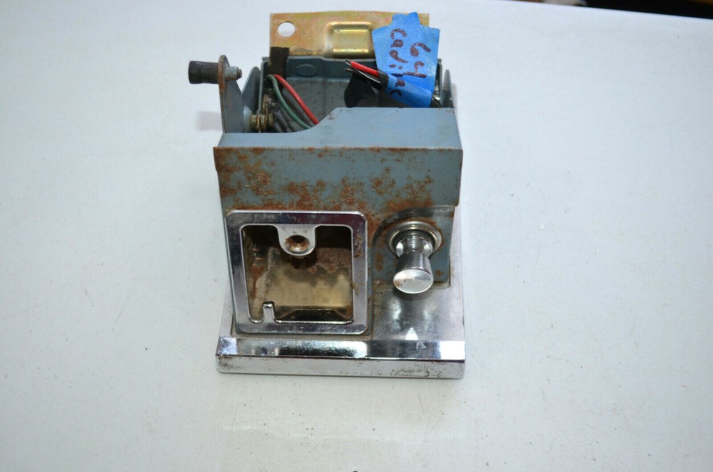 1963 1964 CADILLAC ASHTRAY LIGHTER DASH PULL OUT AUTHENTIC