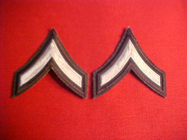 Set of 2 biege on brown Private First Class stripes