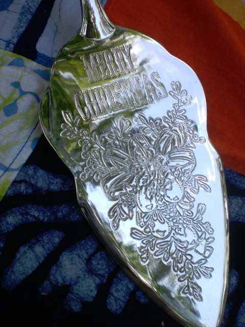 MERRY CHRISTMAS Dessert Server Silverplate Entertaining Open House Buffet