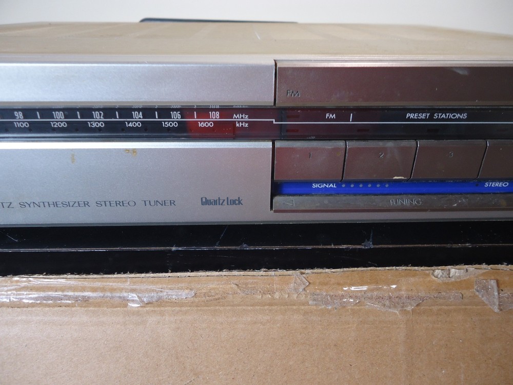 jvc t e3 tuner ,working, with manual