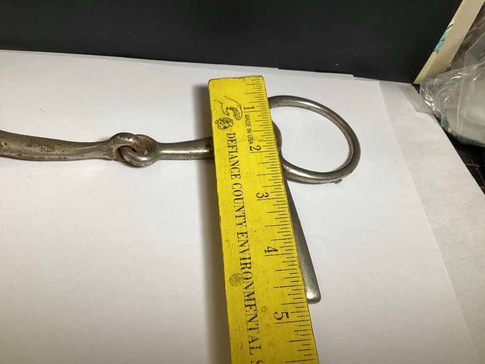 USED SNAFFLE BIT HORSE/PONY EQUESTRIAN