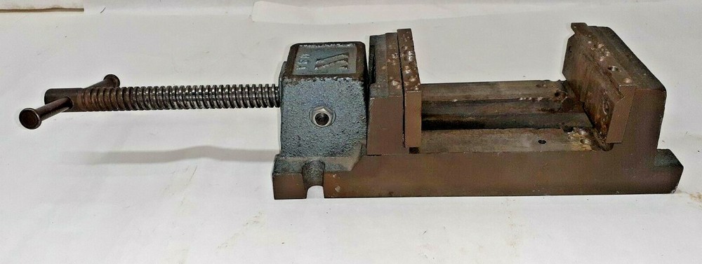WILTON VISE 3-1/2" JAW WIDTH