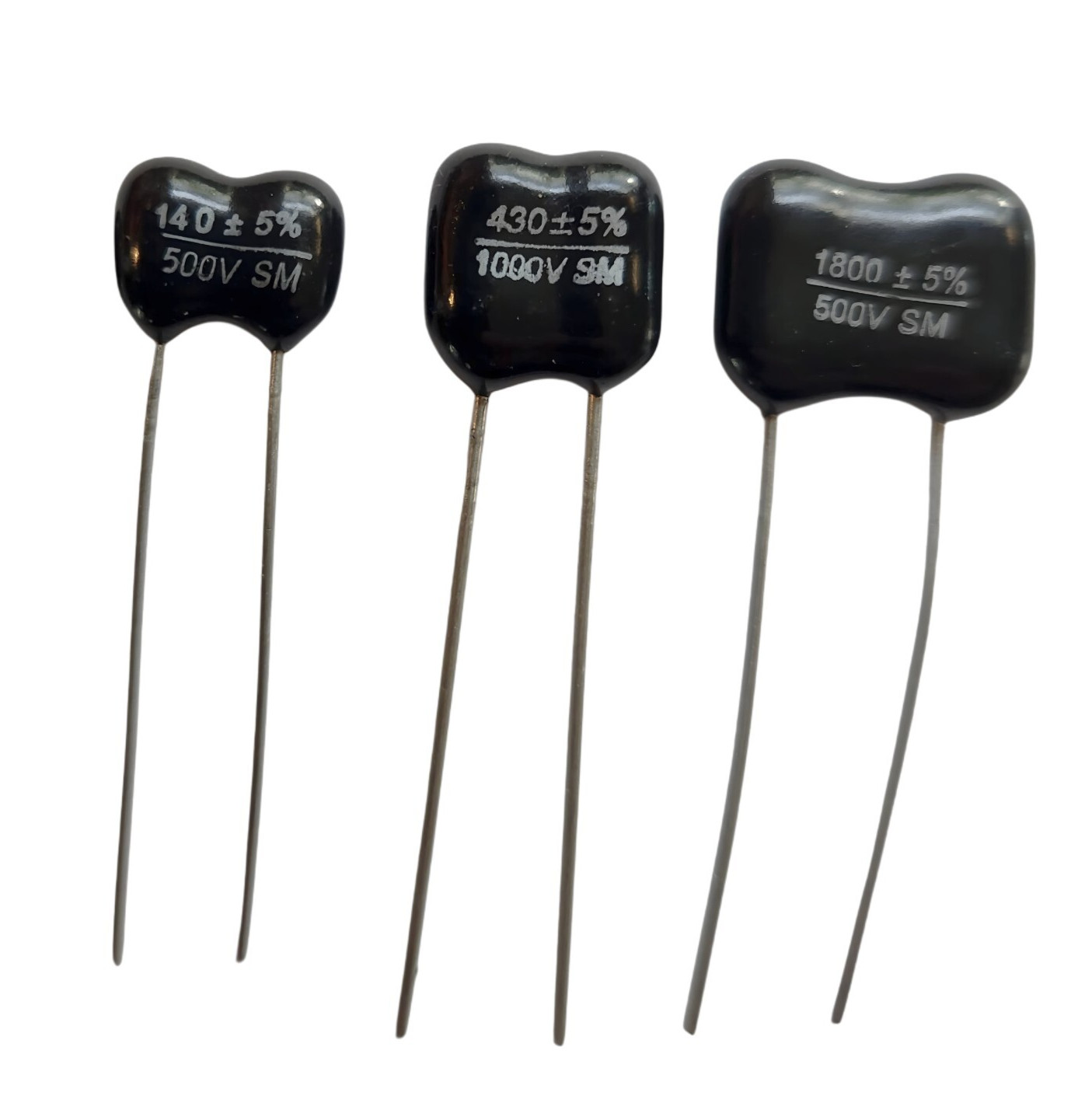 Radial Dipped Silver Mica Capacitors, 1.2pF to 68,000pF, 50V to 1000V - Lot of 3
