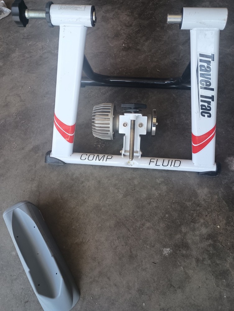 Travel Trac Comp Fluid Bicycle Trainer - Plus Stability Block