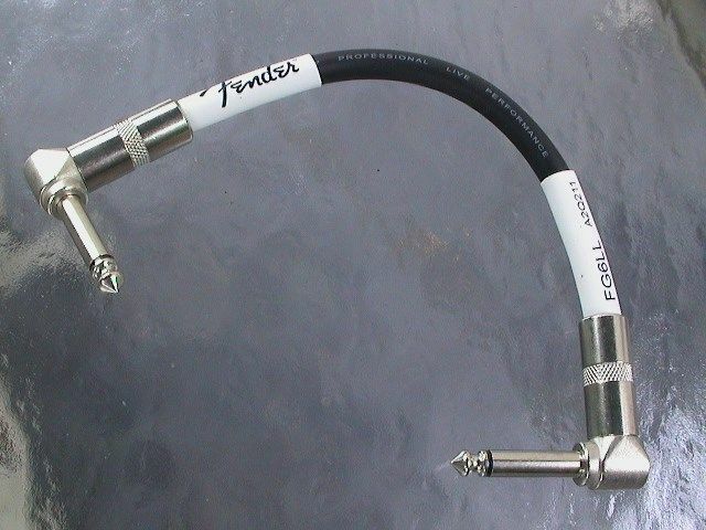 FENDER PERFORMANCE SERIES 1/4" RIGHT ANGLE ENDS PATCH CABLE (1PC) FG6LL NEW!