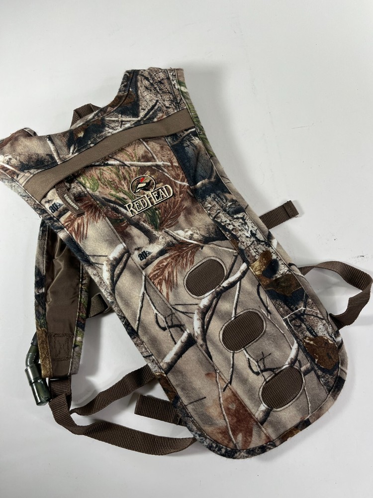 RedHead CamelBak H2O Hydration Backpack – Realtree Camo – Never Used