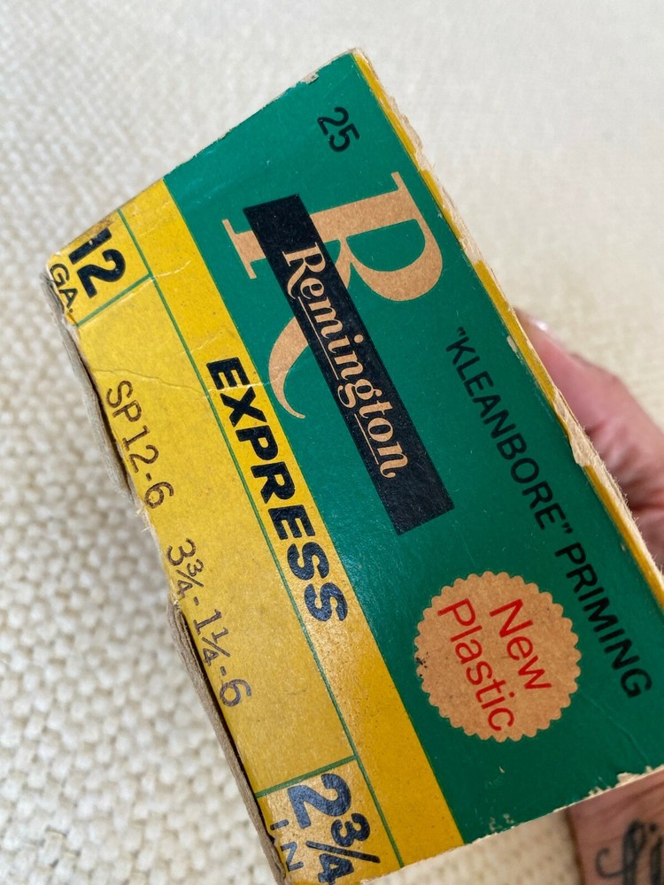 Remington Express 12 Gauge Shotgun Shell Box empty