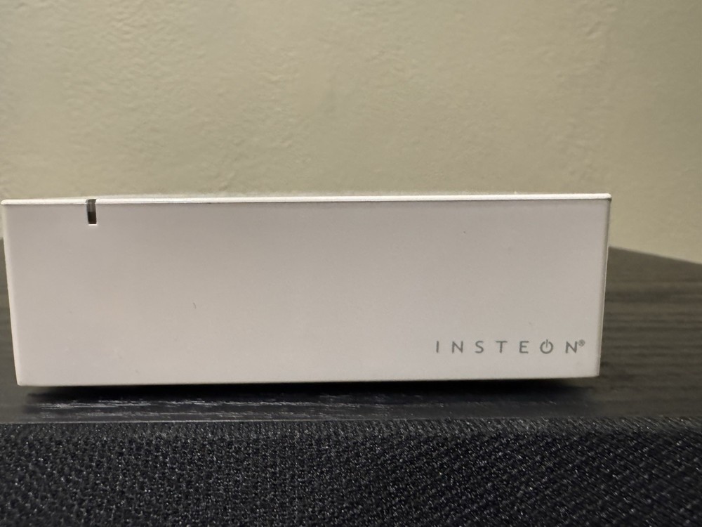 Insteon Hub 2245-222 Wired Smart Home Controller Insteon Protocol Model 2245-222