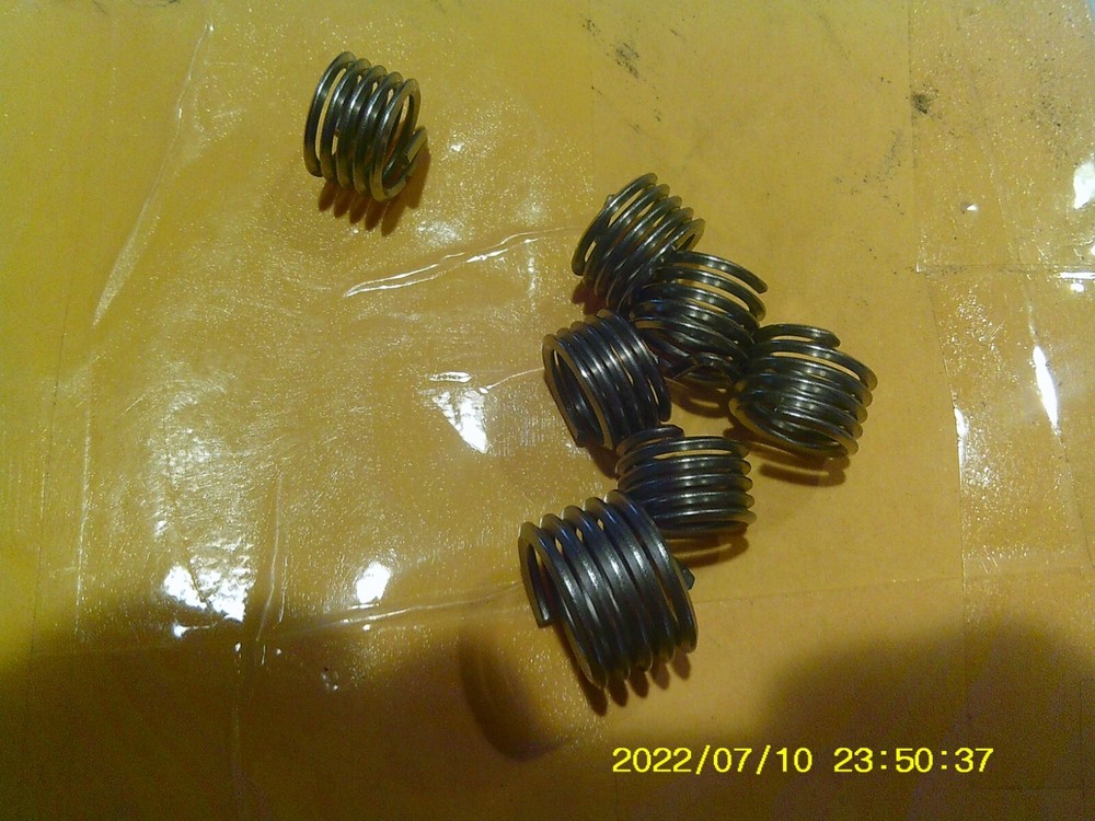 SEVEN !! Assorted Helicoil Inserts