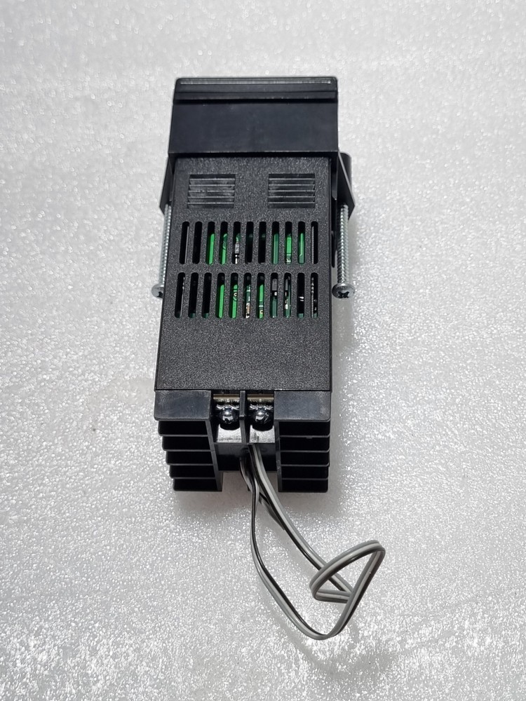 Applied Materials OEMNMCB4 P48 Series Temperature Controller Unit Expedited Ship