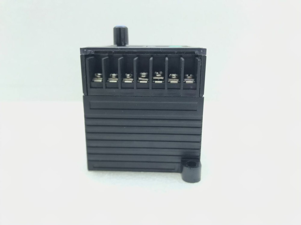 JSCC SK200E MOTOR SPEED CONTROLLER 10V, 200W, SINGLE PHASE, 220VAC *TESTED*