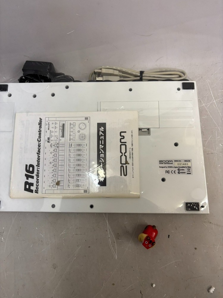 Zoom R16 Multitrack Recorder Audio Interface Controller from Japan