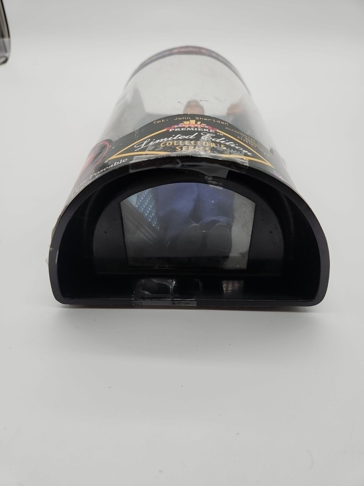 Babylon 5 - Captain John Sheridan Poseable Action Figure