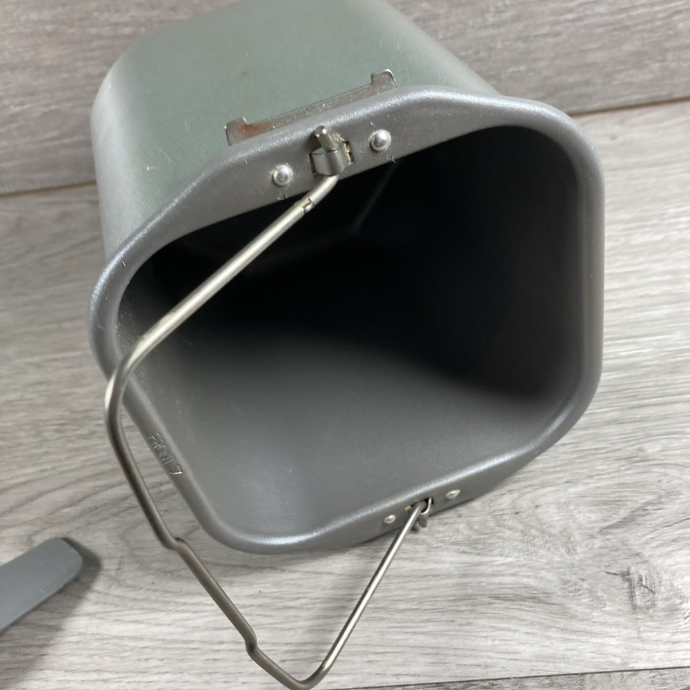 Salton Nutritionist Bread Maker Machine NTR-440C Replacement Mixing Pan & Paddle