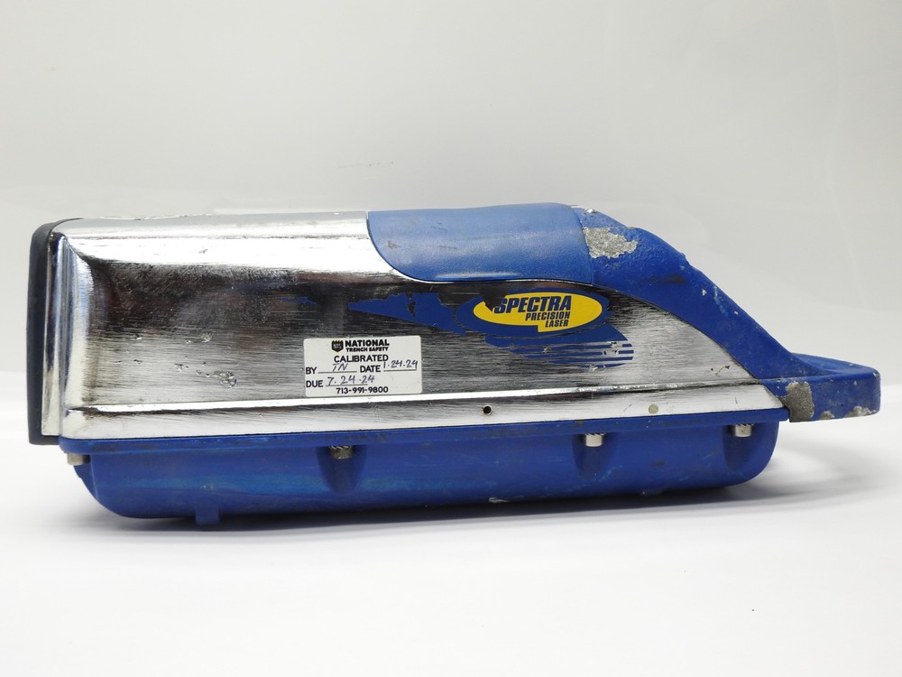 Trimble Spectra Precision DG711 Pipe Grade Level Laser w/ Battery