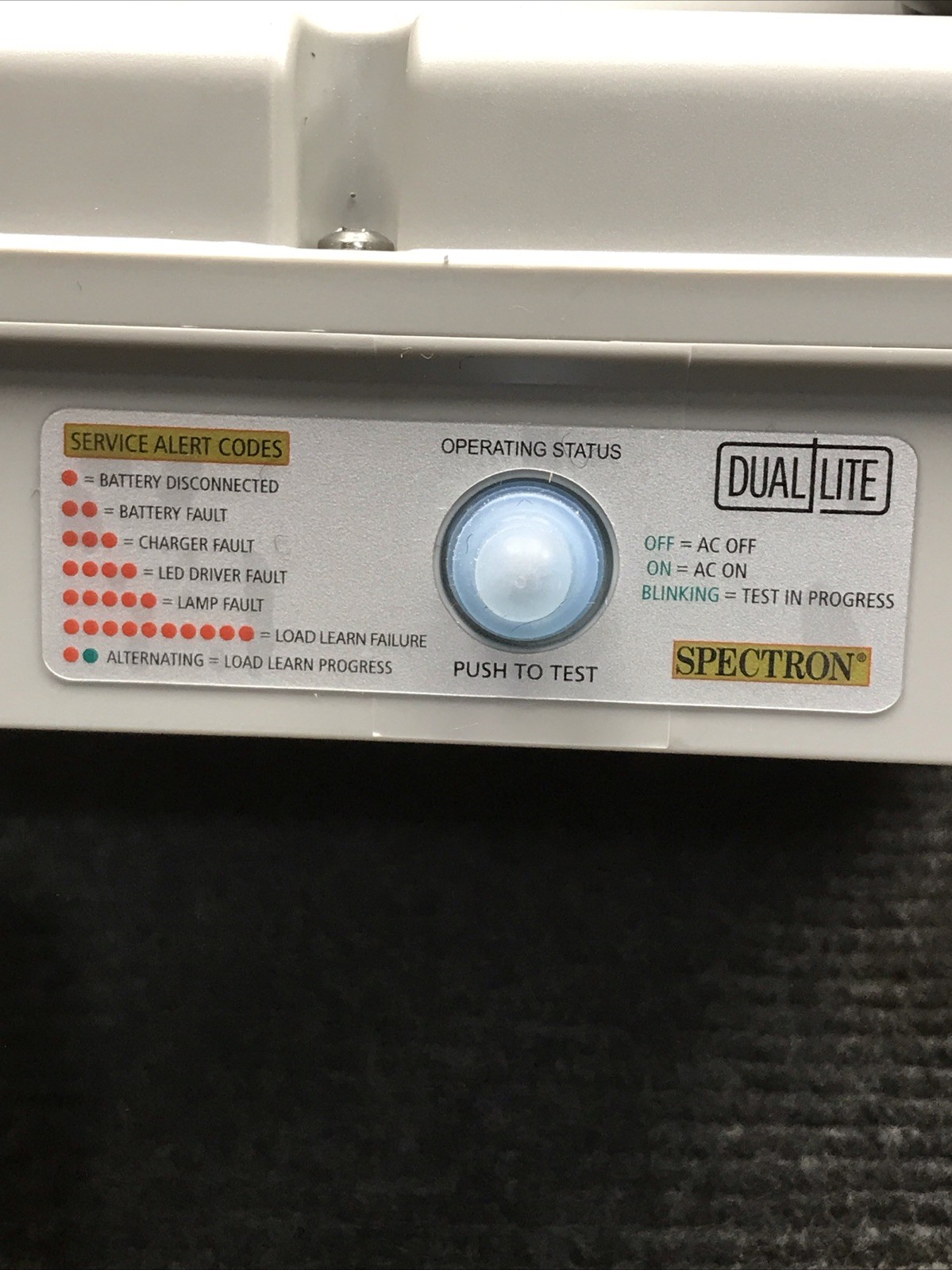 Hubbell Dual-Lite DYN12I-4X-06L Industrial Emergency Light Fixture