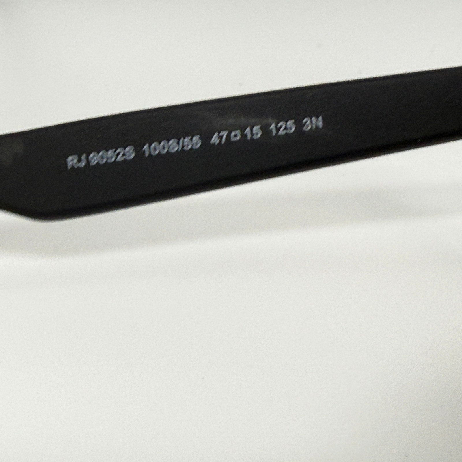 Ray-Ban Junior RJ9052S 100S/55 New Wayfarer Sunglasses Black 47-15 125 3N 22148