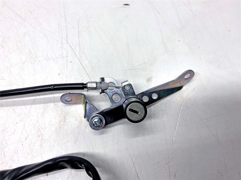 2024 Yamaha MT-03 Lock Set