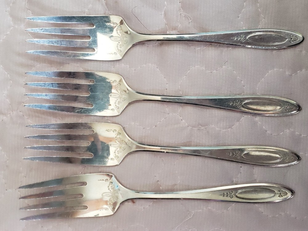 Vintage 35 pc Community Oneida Silver 1916 "Adam" Set - Silverplate Silverware